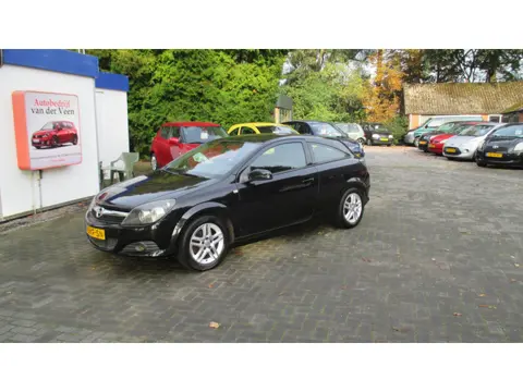 Opel Astra GTC 1.6 Temptation