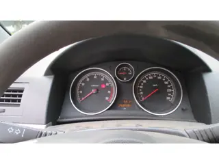 Foto 16 van Opel Astra GTC 1.6 Temptation