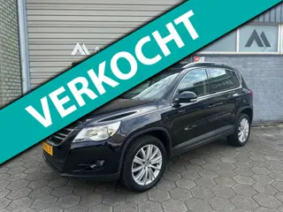 Volkswagen Tiguan 1.4 TSI Sport&Style Eerste eigenaar / Pano / Navi / Cruise controle / PDC