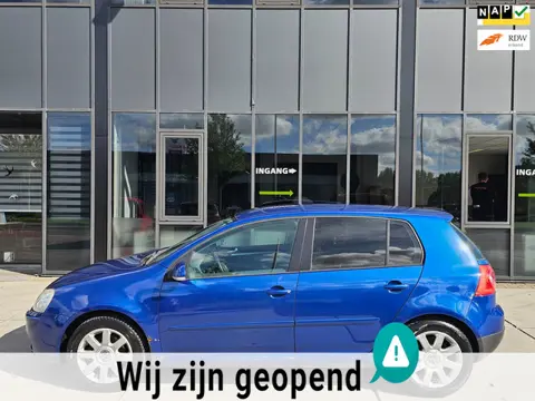 Volkswagen Golf 1.6 FSI Sportline - Airco - Electr Ramen -