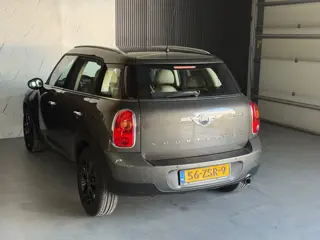 Foto 17 van Mini Countryman 1.6 Cooper CHILI LEDER/NAVIGATIE/XENON! NETTE STAAT!