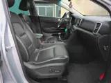 Foto 22 van Kia SPORTAGE 1.6 GDI First Edition leer camera zeer mooie auto