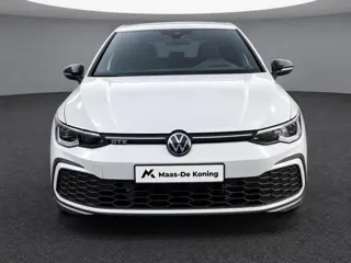 Foto 13 van Volkswagen Golf 1.4 eHybrid GTE 245pk DSG · Camera · Keyless · Inklap. Trekhaak · Matrix LED · Stuur