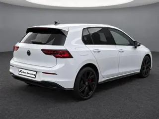 Foto 16 van Volkswagen Golf 1.4 eHybrid GTE 245pk DSG · Camera · Keyless · Inklap. Trekhaak · Matrix LED · Stuur