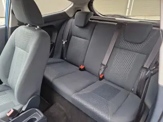 Foto 11 van Ford Fiesta 1.25 Titanium (bj 2010)
