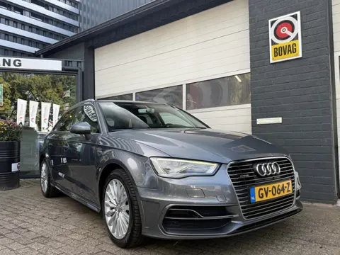 Audi A3 Sportback 1.4 e-tron Attr. PL+ (bj 2015, automaat)
