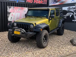 Jeep Wrangler Unlimited 3.8 Sahara Fulldressed