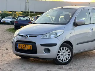 Foto 14 van Hyundai I10 1.1 Dynamic Cool/ ZEER NETJES