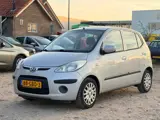 Foto 25 van Hyundai I10 1.1 Dynamic Cool/ ZEER NETJES