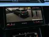 Foto 28 van Audi Q8 e-tron Sportback 55 quattro S Edition 115 kWh 408pk | Panoramadak | 360 Camera | Luchtvering