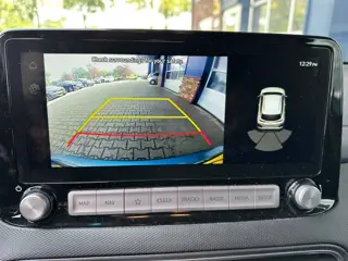 Foto 8 van HYUNDAI KONA EV FASHION 64 KWH, 3-fase, Camera, Warmtepomp, Carplay, Navi, Keyless, ALL IN prijs!