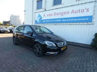 Foto 17 van MERCEDES-BENZ B-KLASSE 180 AMBITION Automaat,Navi,Xenon,Camera,Trhaak