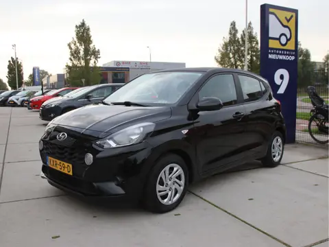 Hyundai i10 1.0 Premium Carplay, DAB+, Cruise, Airco Aanbieding!