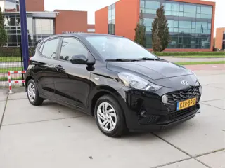 Foto 18 van Hyundai i10 1.0 Premium Carplay, DAB+, Cruise, Airco Aanbieding!