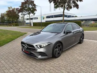 Foto 11 van MERCEDES-BENZ A-KLASSE 200 AMG Night Pakket Navi Led