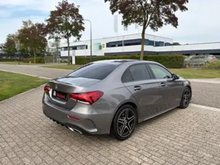 Foto 20 van MERCEDES-BENZ A-KLASSE 200 AMG Night Pakket Navi Led