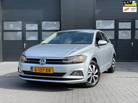Volkswagen Polo 1.0 MPI Comfortline | CarPlay