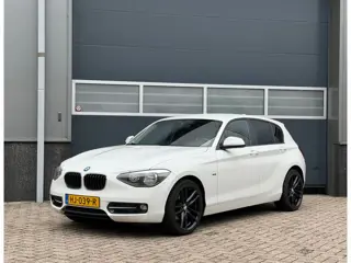 BMW 1-serie 116i Sport bj.2015 Autom|Navi|5 Drs|Clima|Cc.