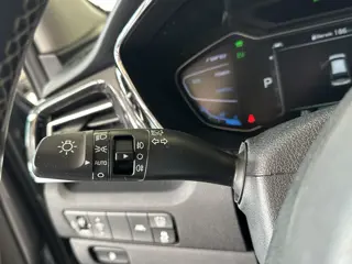 Foto 15 van Kia Niro 1.6 GDi Hybrid DynamicLine