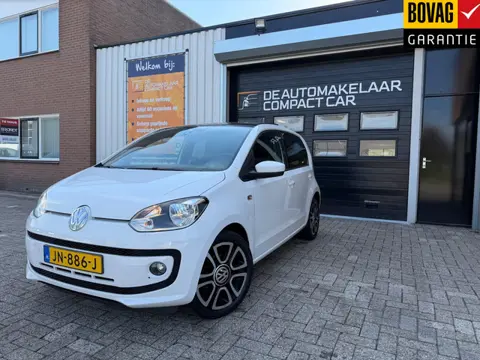 Volkswagen Up! 1.0 high up! BlueMotion | 2E EIGENAAR | 62.294 KM | PANO | FENDER | CRUISE |