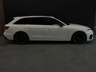 Foto 18 van Audi A4 Avant 35 TFSI S edition Competition Virtual Dealer onderhouden Navi Keyless