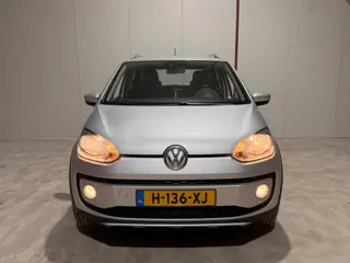 Foto 17 van Volkswagen Up! 1.0 cross up! BlueMotion