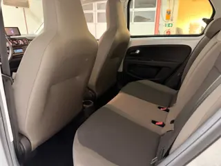Foto 19 van Volkswagen Up! 1.0 cross up! BlueMotion