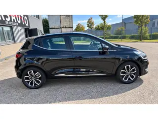 Foto 18 van Renault Clio 0.9 TCe Intens Cam/PDC/Cruise/Navi