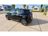 Foto 26 van Renault Clio 0.9 TCe Intens Cam/PDC/Cruise/Navi