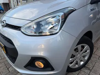 Foto 11 van Hyundai I10 1.0i i-Motion Comfort | ORIGINEEL 21.889 KM  | 2E EIGENAAR | CLIMATE | CRUISE | ELEK> PA