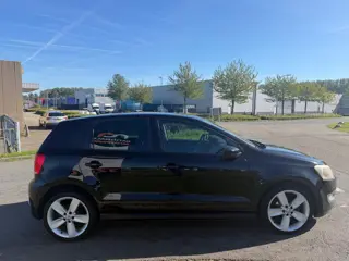 Foto 15 van Volkswagen Polo 1.2 TDI BlueMotion Comfortline | 2010 | Diesel | Handgeschakeld | EXPORT/HANDEL