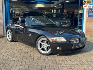 BMW Z4 Roadster 3.0i 2003 ZWART CABRIO AIRCO LM APK NAP!