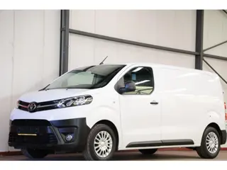 Toyota PROACE Worker 1.5 D-4D L2H1 CARPLAY PDC AIRCO