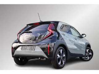 Foto 11 van Toyota Aygo X Hybrid 115 pulse Easy pack € 1.750 inruil voordeel