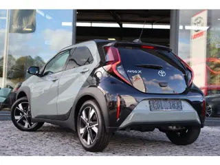 Foto 18 van Toyota Aygo X Hybrid 115 pulse Easy pack € 1.750 inruil voordeel