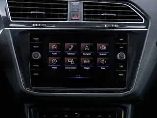 Foto 14 van Volkswagen Tiguan 1.5 TSI R-Line | IQ Lights | Trekhaak