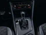 Foto 23 van Volkswagen Tiguan 1.5 TSI R-Line | IQ Lights | Trekhaak