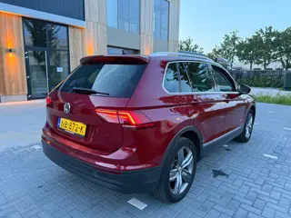 Foto 18 van Volkswagen Tiguan 1.4 TSI ACT Highline (bj 2017) DynAudio|Camera|LED|HuD
