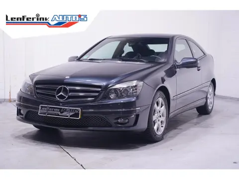 Mercedes-Benz CLC-klasse 180 K. Clima Regensensor Cruise PDC v+a Stoelverwarming Leder/stof bekledin