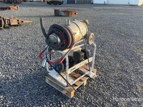 SDMO R4 Portable Generator Set