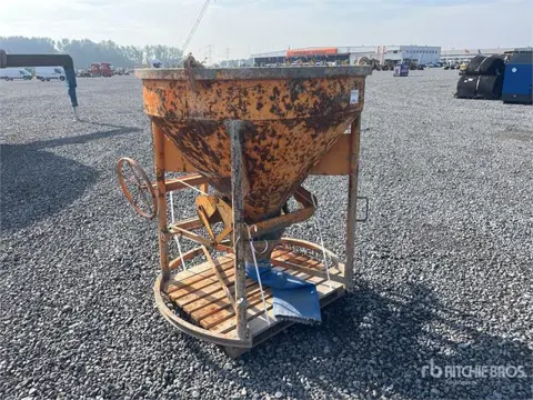 Eichinger 1016L.10 Concrete Bucket (bj 2015)