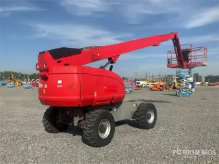 JLG 660SJ 4WD Diesel Telescopic Boom Lift