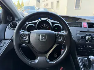 Foto 15 van Honda Civic 1.4 Sport|Clima|Cruise|Camera|PDC|APK 04-2027|