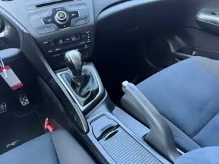 Foto 11 van Honda Civic 1.4 Sport|Clima|Cruise|Camera|PDC|APK 04-2027|