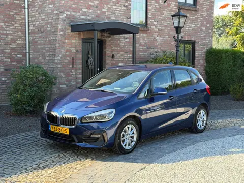 BMW 2-serie Active Tourer 218i Business edition Navi Camera Led