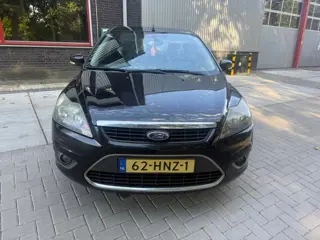 Foto 17 van Ford Focus Wagon 1.6 Titanium Navi Airco