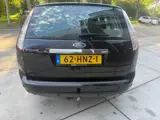 Foto 28 van Ford Focus Wagon 1.6 Titanium Navi Airco