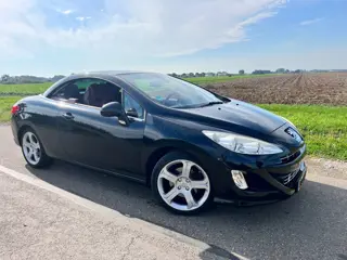 Foto 15 van Peugeot 308 CC 1.6 THP Premiere