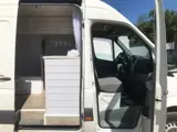 Foto 25 van Volkswagen Crafter 2.5 TDi L2H2 AC Camper Versnellingsbak probleem