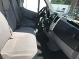 Foto 24 van Volkswagen Crafter 2.5 TDi L2H2 AC Camper Versnellingsbak probleem